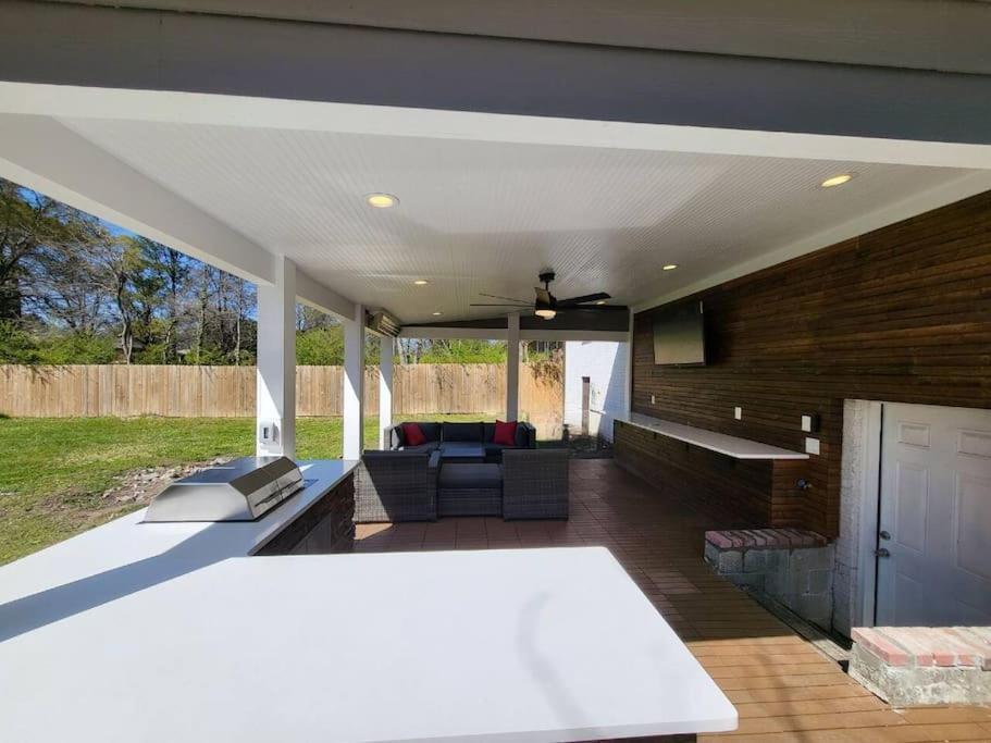 The Silver Lining Atlanta Exterior photo
